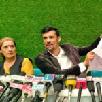एक बार फिर सुर्खियों में बहुचर्चित गुड़िया मामला,,पुलिस अधिकारियों के खिलाफ गवाही देने वाले आरक्षी दिनेश शर्मा के परिजनों ने पुलिस की कार्यप्रणाली पर उठाए सवाल।